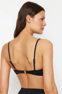 TRENDYOLMİLLA Black with accessories Strapless Covered Bikini Top - Image 5