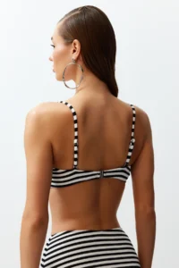 TRENDYOLMİLLA Striped Strapless Covered Bikini Top - Image 5