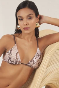 TRENDYOLMİLLA Snake Patterned Triangle Covered Bikini Top - Image 2