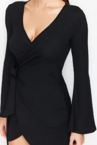 TRENDYOLMİLLA Black Weaving Binding Detailed Beach Mini Dress - Image 5