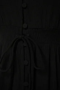 TRENDYOLMİLLA Black Weaving Frilly Maxi Beach Dress - Image 8