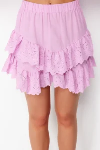 TRENDYOLMiLLA Pink Weaving Embroidered Beach Mini Skirt - Image 4