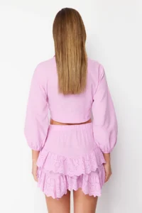 TRENDYOLMiLLA Pink Weaving Embroidered Beach Mini Skirt - Image 5