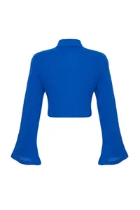 TRENDYOLMİLLA Saks Blue Weaving 100% Cotton Beach Crop Shirt - Image 9