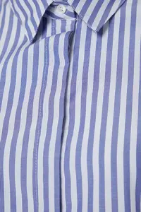 TRENDYOLMİLLA Striped Weaving Low-cut back Beach Crop Shirt - Image 6