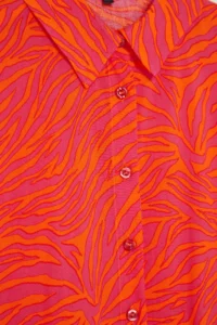 TRENDYOLMİLLA Abstract Patterned Weaving Maxi Beach Shirt - Image 8
