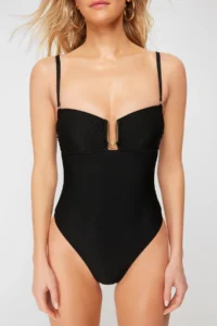 TRENDYOLMİLLA Black Strapless Covered with accessories Regular Swimsuit - Image 2