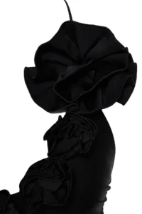 TRENDYOLMİLLA Black Applique Detailed Deep V-neck Covered Regular Swimsuit - Image 7