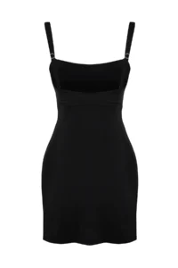 TRENDYOLMİLLA Black Square Neck Covered Skirt Swimsuit - Image 10