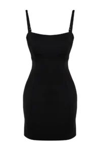 TRENDYOLMİLLA Black Square Neck Covered Skirt Swimsuit - Image 8