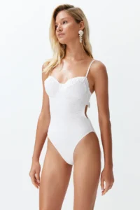 TRENDYOLMİLLA White textured V-neck tied up Balkonet Premium Fabric Regular Swimsuit - Image 2