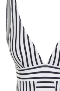 TRENDYOLMİLLA Striped Effective for thinning V-neck Covered Regular Swimsuit - Image 7