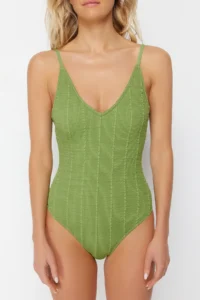 TRENDYOLMİLLA Green Low-cut back V-neck Covered Regular Swimsuit - Image 5