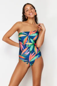 TRENDYOLMİLLA Tropical Patterned tied up One Shoulder Covered Regular Swimsuit - Image 2