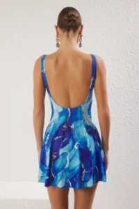TRENDYOLMİLLA Abstract Patterned Square Neck Covered Skirt Swimsuit - Image 5
