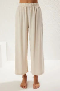 TRENDYOLMİLLA Ecru Weaving Beach Shirt-Pants Set - Image 5
