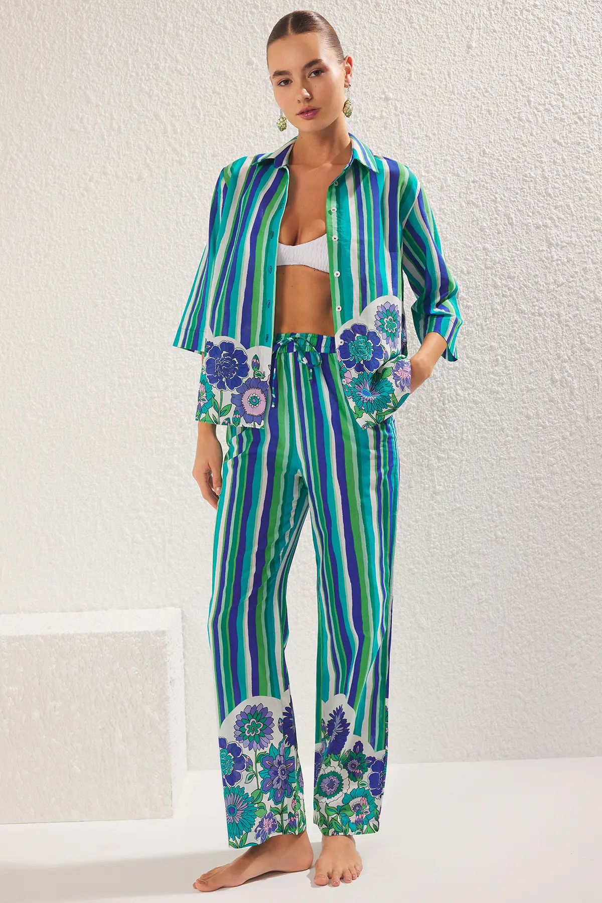TBESS25AU00004-MULTICOLORED_1
