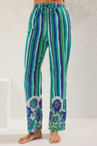 TRENDYOLMİLLA Striped Weaving 100% Cotton Beach Shirt-Pants Set - Image 4