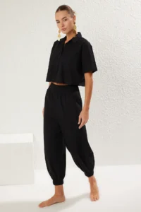 TRENDYOLMİLLA Black Weaving 100% Cotton Beach Shirt-Pants Set - Image 2