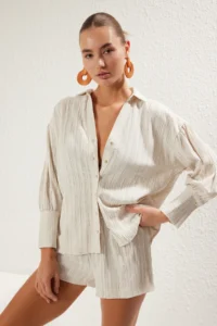 TRENDYOLMİLLA Ecru Weaving Shirred Beach Mini High Waist Shirt Shorts Set - Image 2