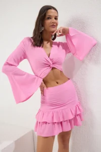 TRENDYOLMİLLA beachwear Pink Weaving with flywheel Blouse-Skirt Set - Image 2