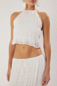TRENDYOLMİLLA Ecru Weaving Gipelli Beach Blouse-Skirt Set - Image 4