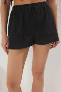 TRENDYOLMİLLA Black Weaving Binding Detailed Beach Mini High Waist Blouse-Shorts Set - Image 3