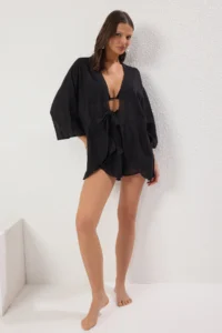 TRENDYOLMİLLA beachwear Black Weaving Binding Detailed High Waist Mini Blouse-Shorts Set - Image 2