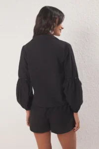 TRENDYOLMİLLA Black Weaving slit 100% Cotton Beach Shirt Shorts Set - Image 4