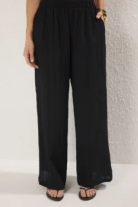 TRENDYOLMİLLA Black Weaving Shirred Beach Blouse-Pants Set - Image 3