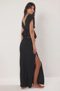 TRENDYOLMİLLA Black Weaving slit Beach Blouse-Pants Set