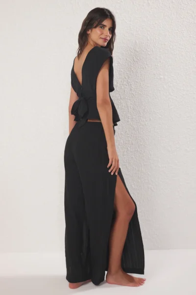 TBESS25AU00064-BLACK_1
