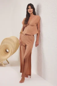 TRENDYOLMİLLA Brown Weaving slit Beach Blouse-Pants Set - Image 2