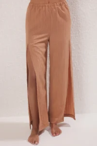 TRENDYOLMİLLA Brown Weaving slit Beach Blouse-Pants Set - Image 3