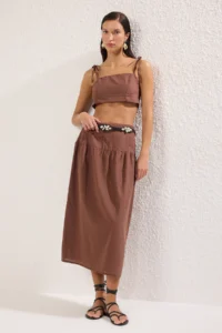 TRENDYOLMİLLA Brown Weaving Beach Blouse-Skirt Set - Image 3