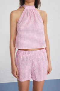 TRENDYOLMİLLA Pink Plaid Weaving Beach Blouse-Shorts Set - Image 3