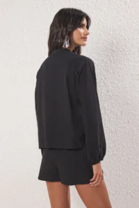 TRENDYOLMİLLA Black Weaving 100% Cotton Beach Shirt Shorts Set - Image 4
