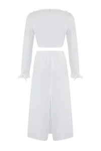 TRENDYOLMİLLA White Weaving Frilly Beach Blouse-Skirt Set - Image 6