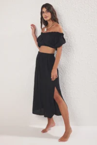 TRENDYOLMİLLA beachwear Black Weaving Midi High Waist Blouse-Skirt Set - Image 2