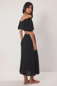TRENDYOLMİLLA beachwear Black Weaving Midi High Waist Blouse-Skirt Set - Image 4
