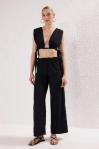 TRENDYOLMİLLA Black Weaving Binding Detailed Beach High Waist Blouse-Pants Set - Image 2
