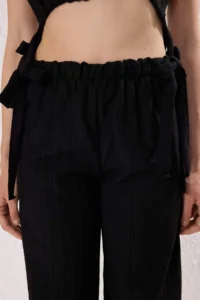 TRENDYOLMİLLA Black Weaving Binding Detailed Beach High Waist Blouse-Pants Set - Image 3