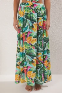 TRENDYOLMİLLA Tropical Patterned Weaving slit Beach Blouse-Skirt Set - Image 3