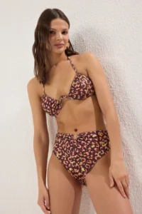 TRENDYOLMİLLA Leopard Patterned with accessories Regular High Waist Bikini Bottom