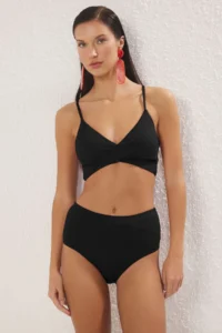 TRENDYOLMİLLA Black High Waist hipster Basic Bikini Bottom - Image 5