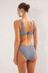TRENDYOLMİLLA Gingham Patterned striped balconette Covered Regular Regular Waist Bikini Set - Image 6