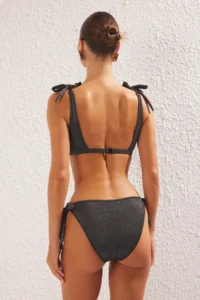 TRENDYOLMİLLA Black tied up Triangle Covered Regular Regular Waist Bikini Set - Image 5
