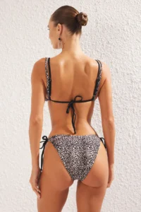 TRENDYOLMİLLA Leopard Patterned Color Bloklu Triangle Covered brazilian Regular Waist Bikini Set - Image 5