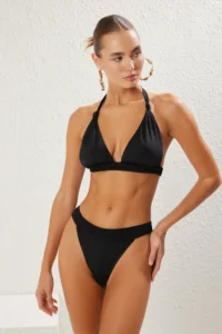 TRENDYOLMİLLA Black Gipelli Triangle Covered brazilian High Waist Bikini Set - Image 2