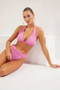 TRENDYOLMİLLA Pink Gipelli Triangle Covered brazilian High Waist Bikini Set - Image 3